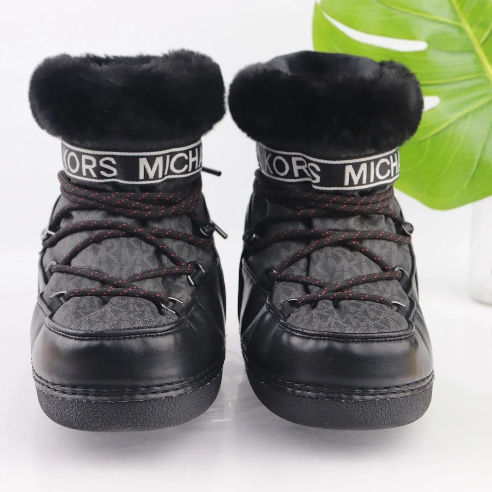 Michael Kors Womens Zelda MK Boots Size 9 Black Apres Ski Moon Snow Fur Booties